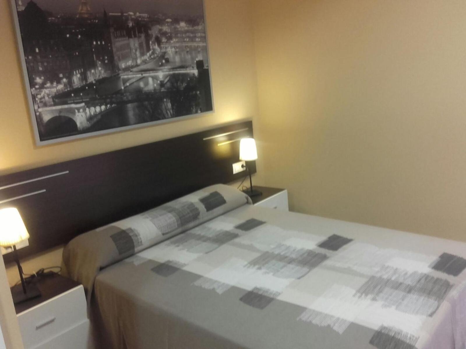 Pension Avenida Вілафранка-дель-Пенедес Номер фото